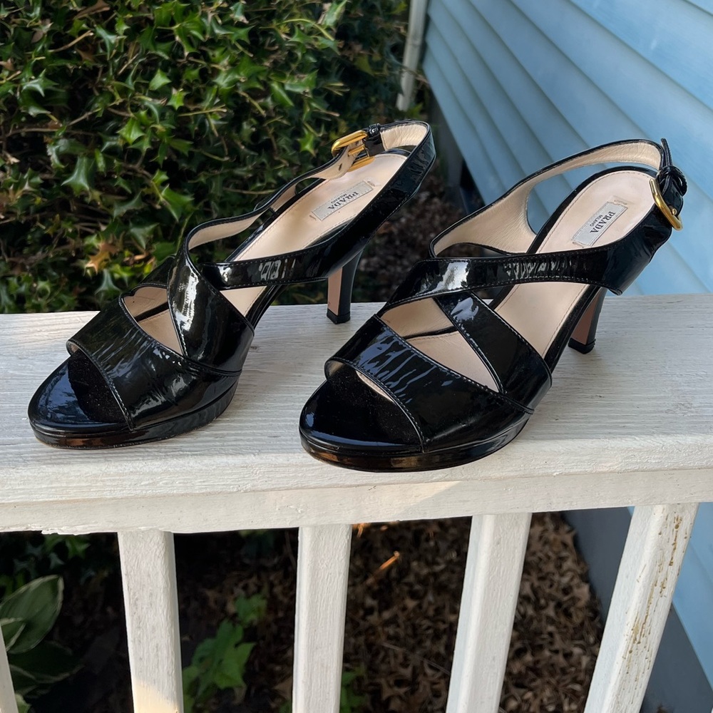 Prada leather cross strap sandals in Black  US 9.5